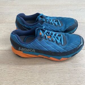 Hoka Torrent